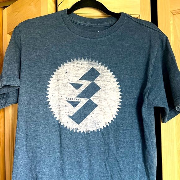 Electric Family Other - Electric standard fit T-shirt SZ med